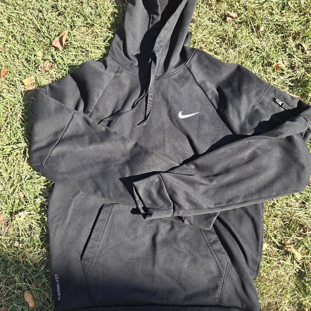 NIKE HOODIE